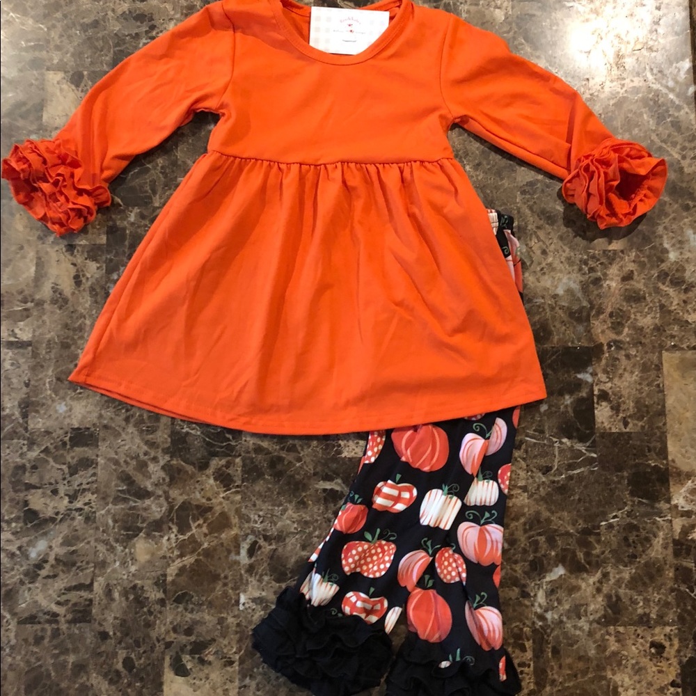 Cute orange top/pumpkin icing ruffle pants